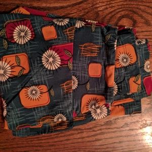 Lularoe leggings